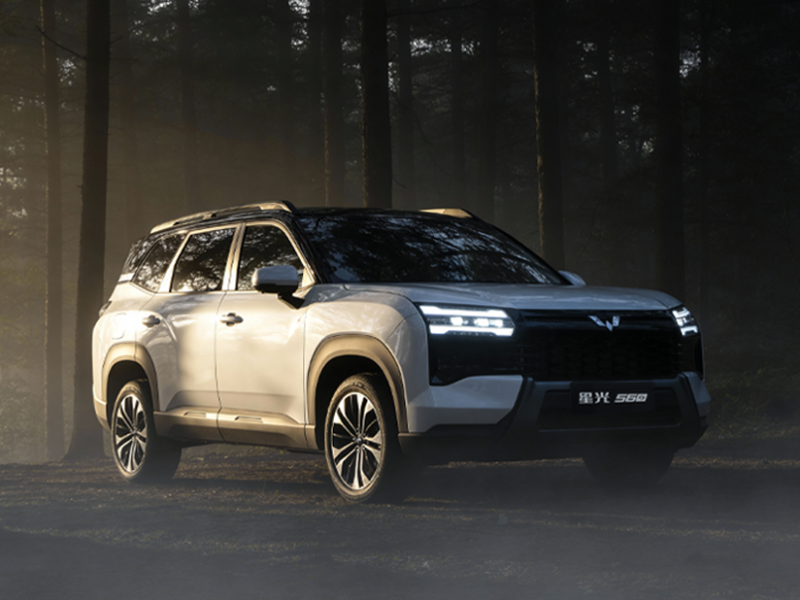 Wuling Eksion