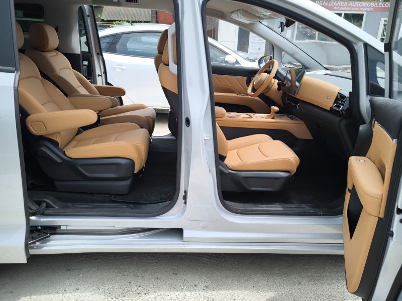 Wuling Darion