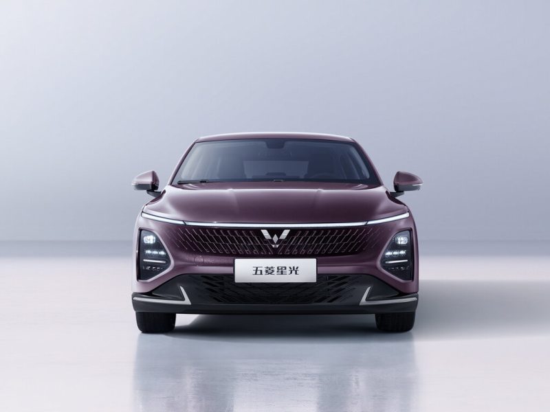 Wuling Starlight